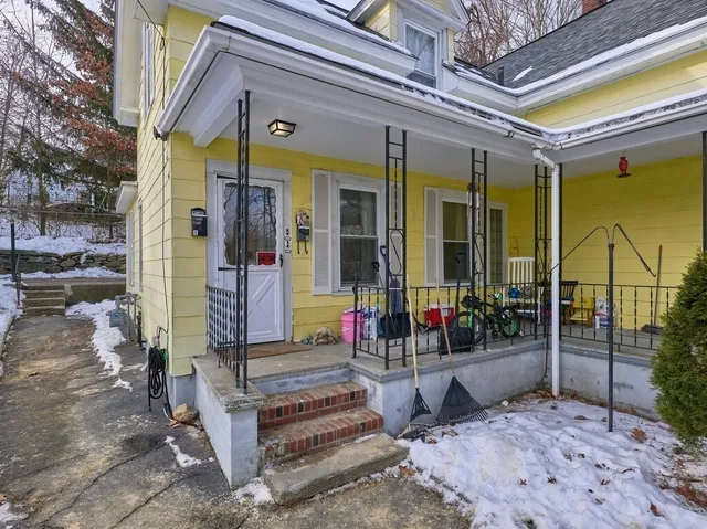$420,000 | 122 Sanborn Street, Fitchburg, MA 01420