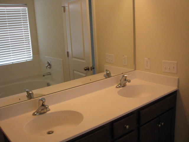 193 Decatur Drive Summerville, SC 29486 - Photo 15 of 33 IMG_4047.JPG