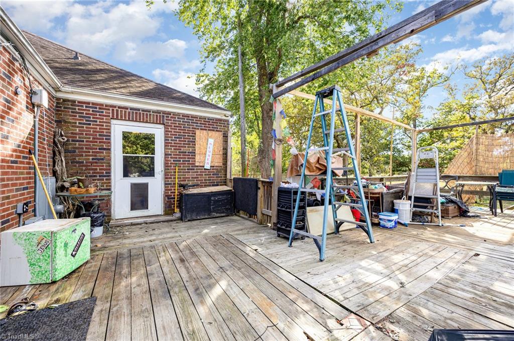 827 Shell Road Thomasville, NC 27360 - Photo 30 of 35