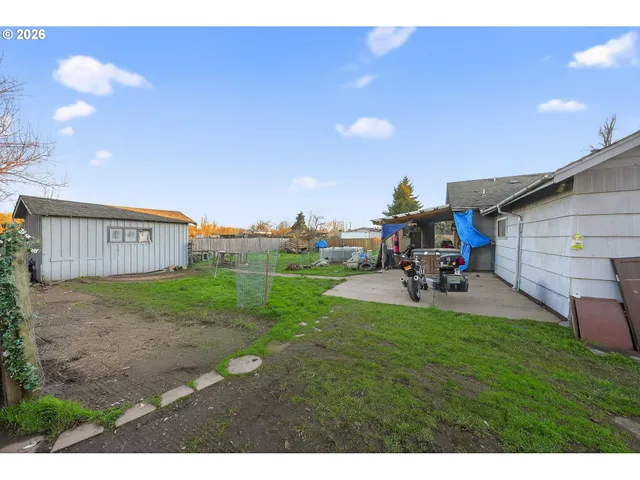 $399,900 | 92981 Prairie Road, Junction City, OR 97448