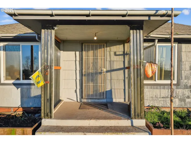 $399,900 | 92981 Prairie Road, Junction City, OR 97448