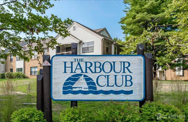 $3,100 | 2006 Bayhead Drive, Sayreville, NJ 08859