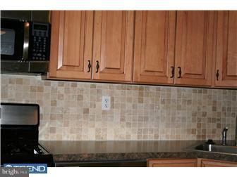 3552 Woodhaven Road Philadelphia, PA 19154 - Photo 4 of 12 Gallery Image 4