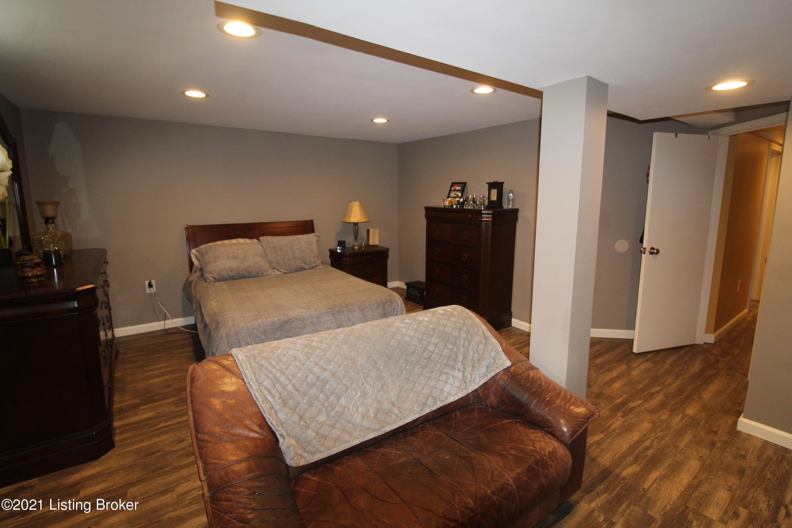 394 Stringer Lane Mount Washington, KY 40047 - Photo 31 of 59 041