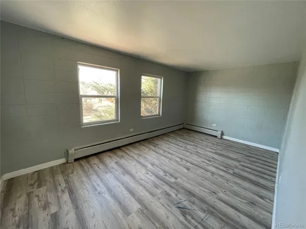 $795 | 1590 Clinton Street, Unit 101, Aurora, CO 80010