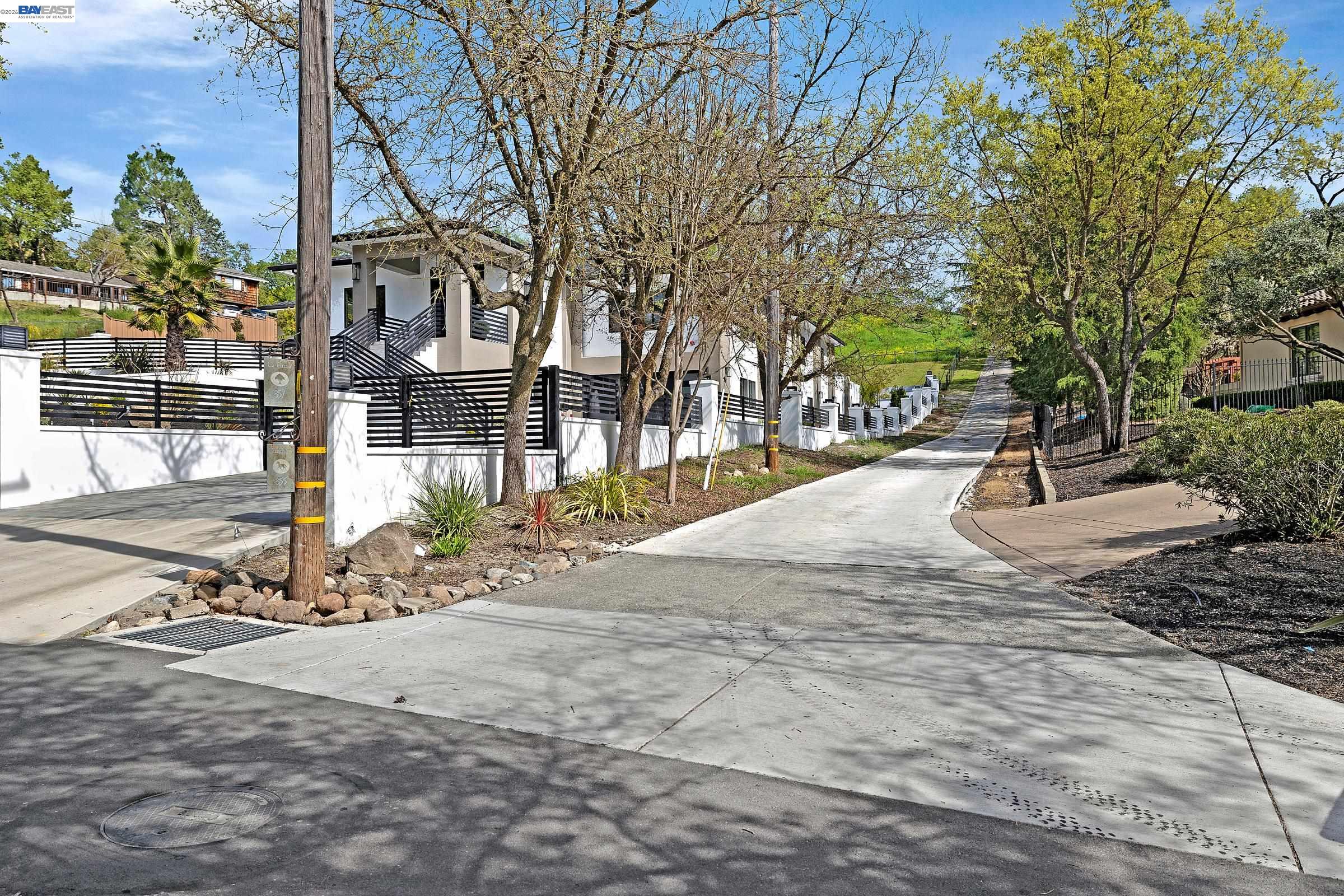 855 A El Pintado Road Danville, CA 94526 - Photo 6 of 25