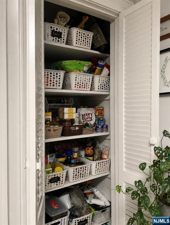 578 Hillside Street, Unit 2 Ridgefield, NJ 07657 - Photo 8 of 20