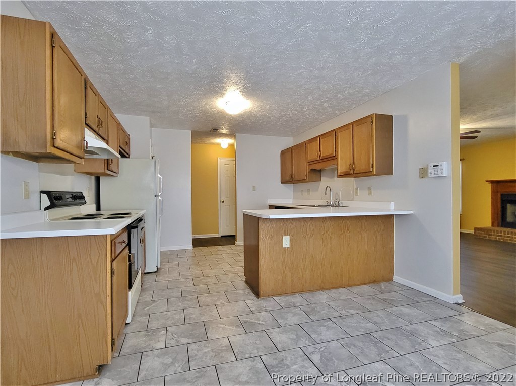 413 Old Farm Road Fayetteville, NC 28314 - Photo 12 of 34 Gallery Image 12