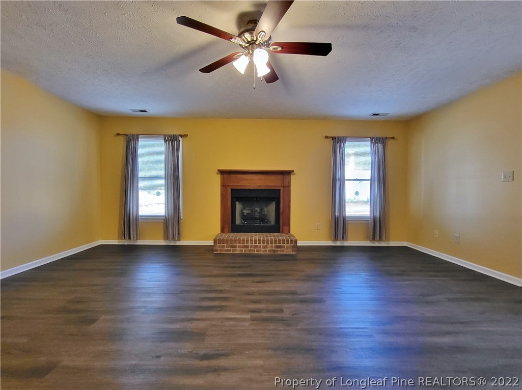 413 Old Farm Road Fayetteville, NC 28314 - Photo 6 of 34 Gallery Image 6