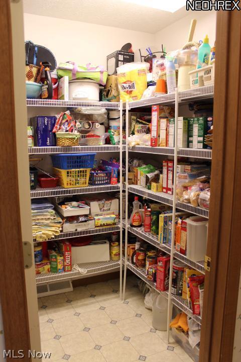 2475 Vermilion Road Vermilion, OH 44089 - Photo 14 of 25