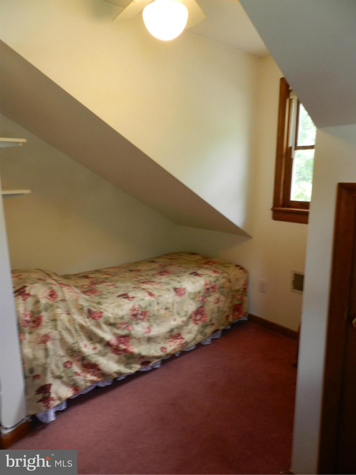 18834 Fuller Heights Road Triangle, VA 22172 - Photo 11 of 22 Bedroom 2