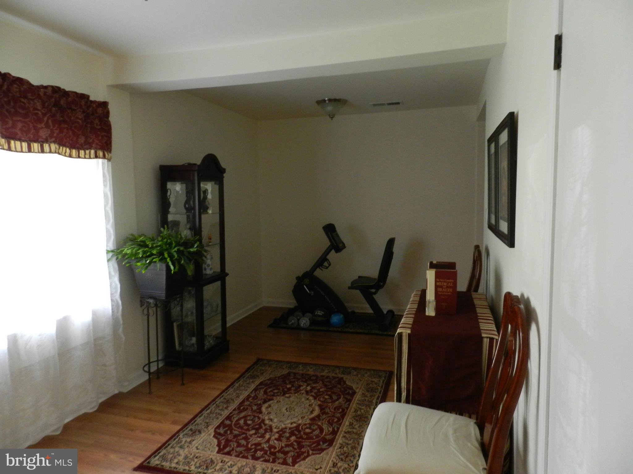 18834 Fuller Heights Road Triangle, VA 22172 - Photo 4 of 22 Family Room