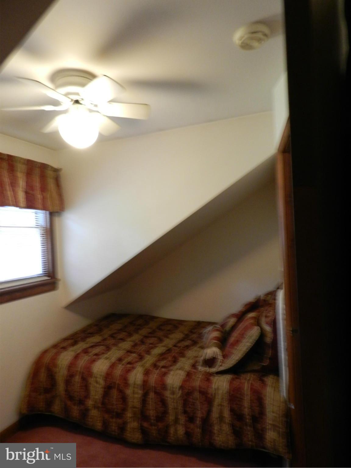 18834 Fuller Heights Road Triangle, VA 22172 - Photo 10 of 22 Bedroom 1