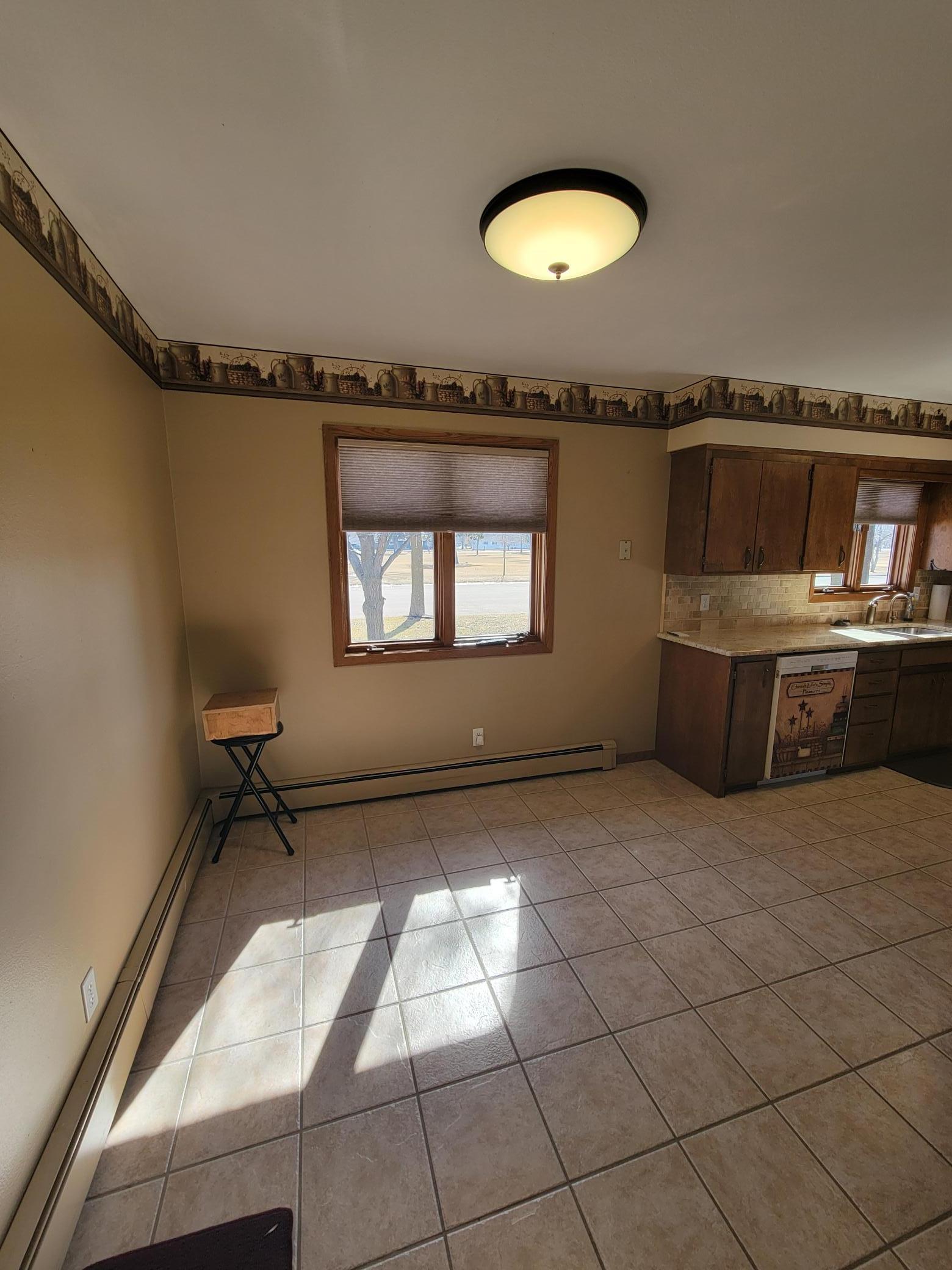 612 5th Avenue Southwest Perham, MN 56573 - Photo 10 of 24