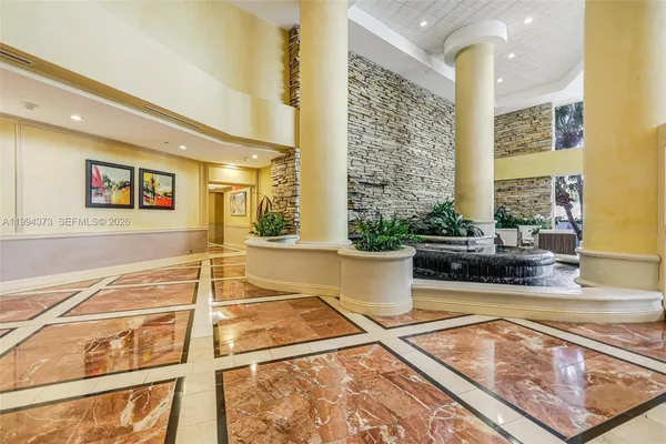 $3,980 | 20281 East Country Club Drive, Unit 1412, Aventura, FL 33180