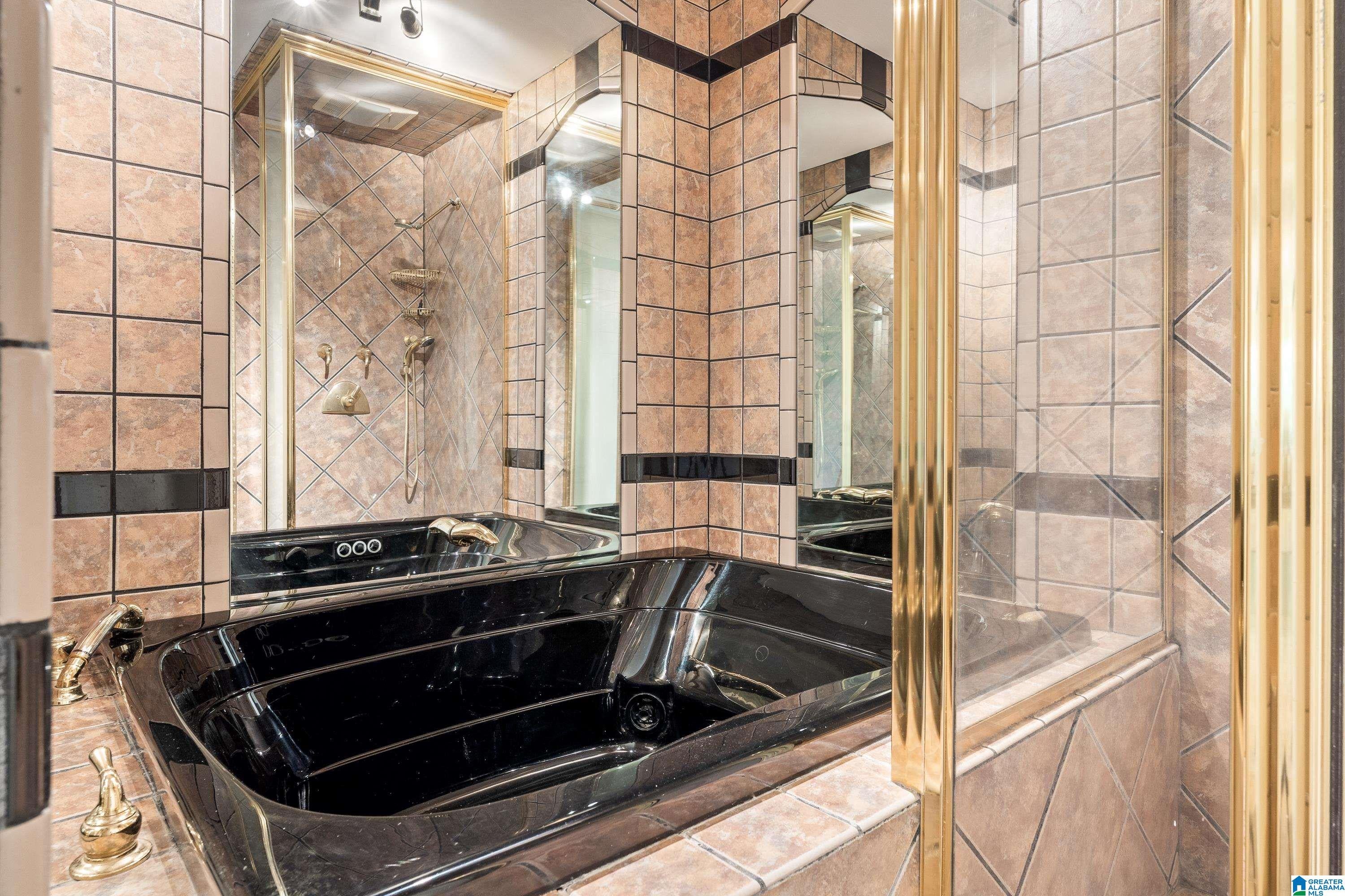 4241 Woodvale Road Birmingham, AL 35222 - Photo 30 of 54 Gallery Image 30