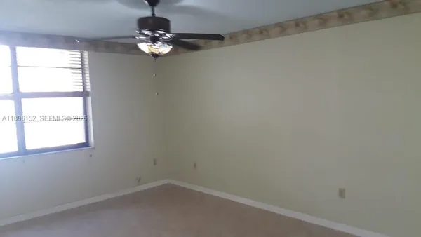 $1,825 | 10855 Southwest 112th Avenue, Unit 215, Miami, FL 33176