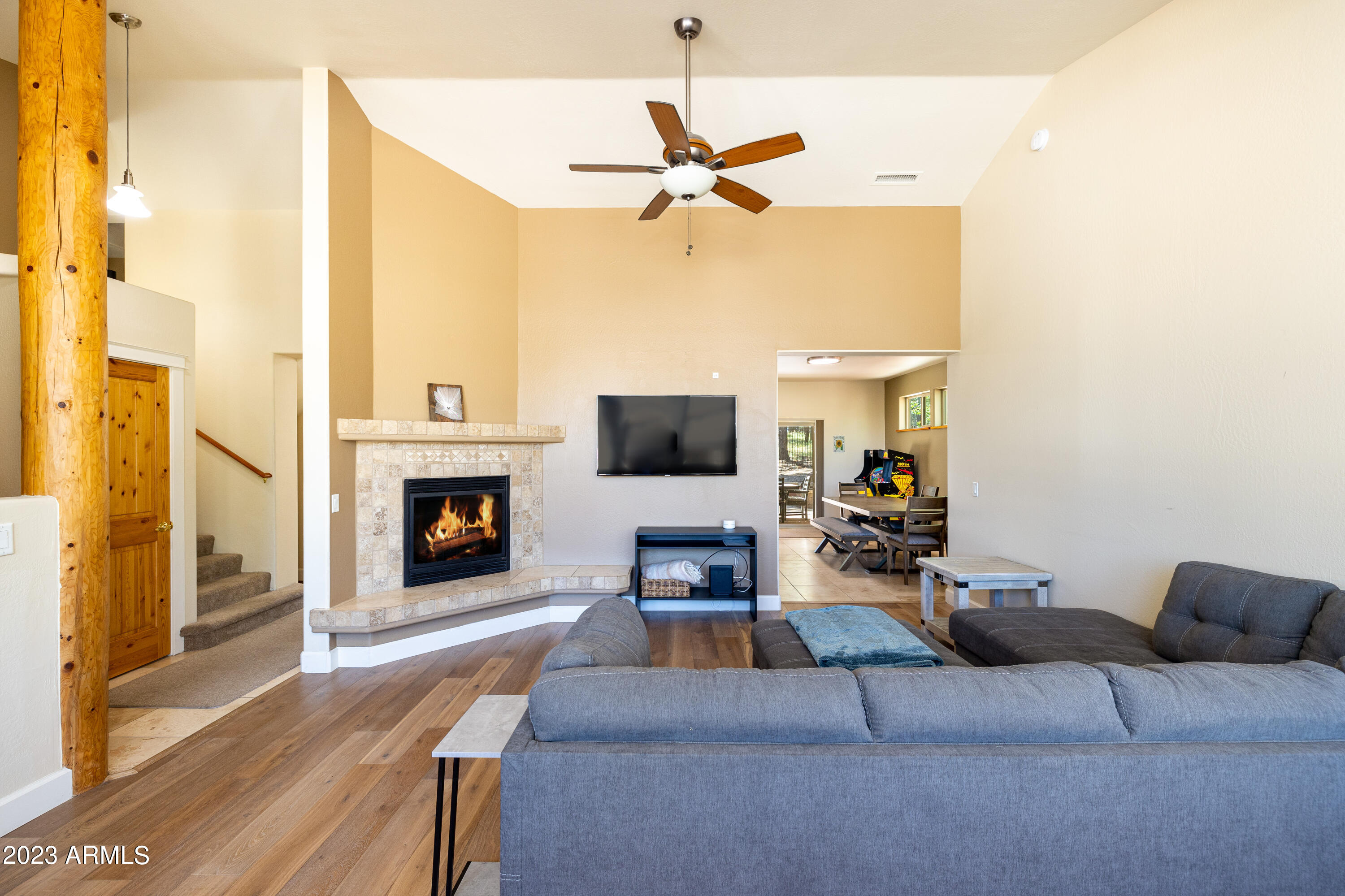 85 West Quartz Road Flagstaff, AZ 86005 - Photo 10 of 47 Great room