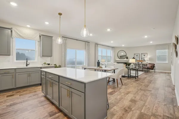 $645,640 | 899 Laurel Court, Chaska, MN 55318