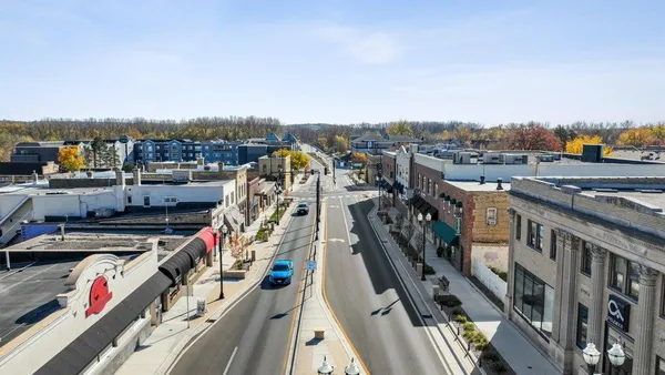 $645,640 | 899 Laurel Court, Chaska, MN 55318