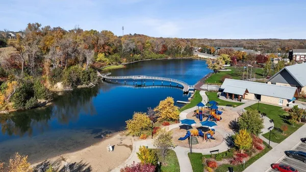 $645,640 | 899 Laurel Court, Chaska, MN 55318