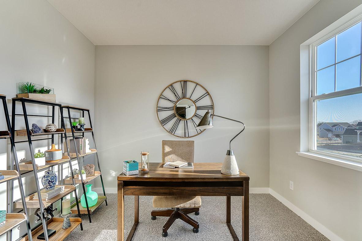 899 Laurel Court Chaska, MN 55318 - Photo 6 of 37