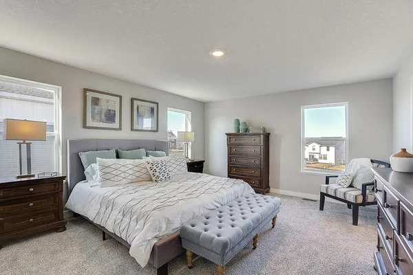 $645,640 | 899 Laurel Court, Chaska, MN 55318