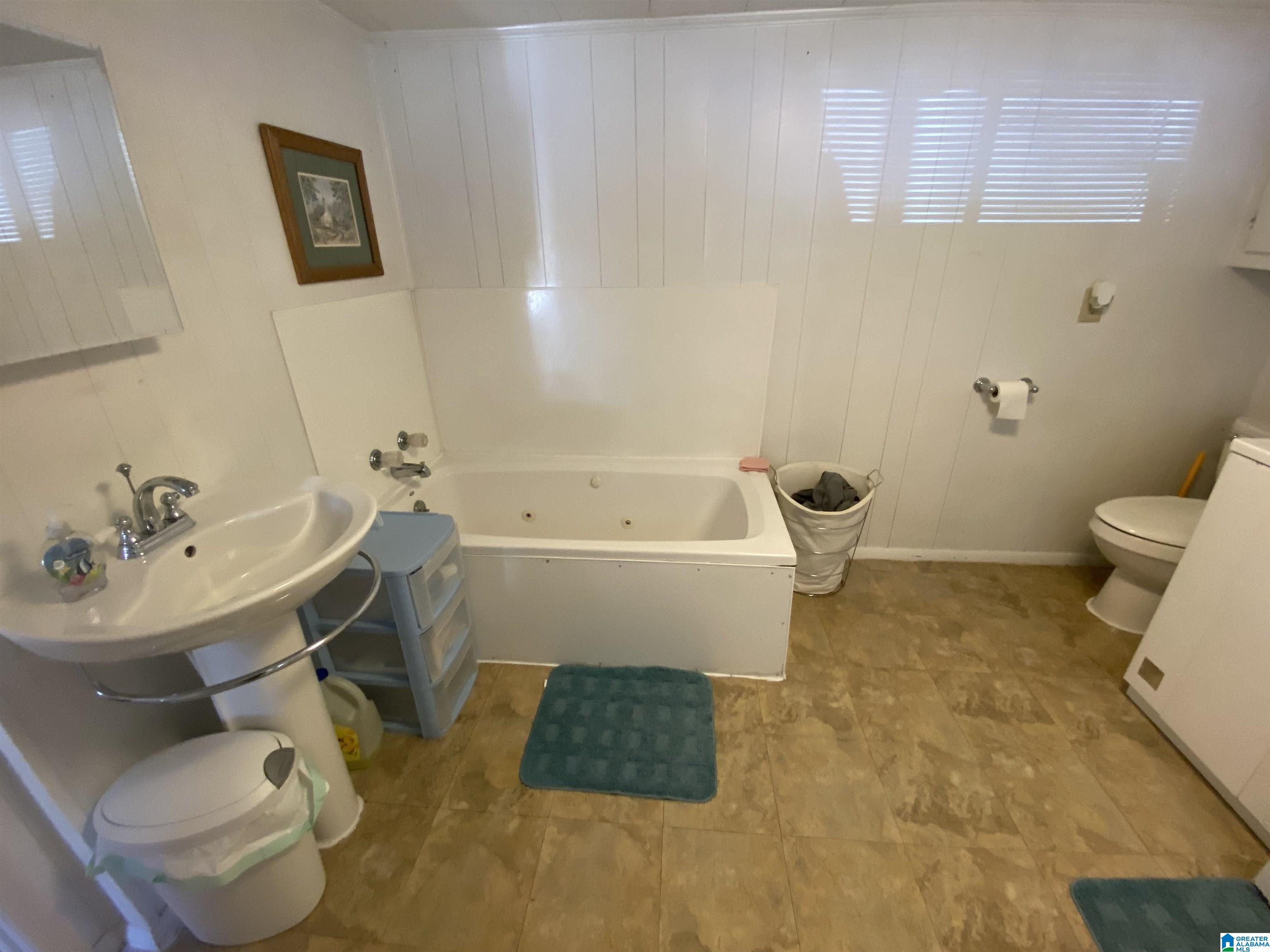 10896 Highway 269 Parrish, AL 35580 - Photo 13 of 18