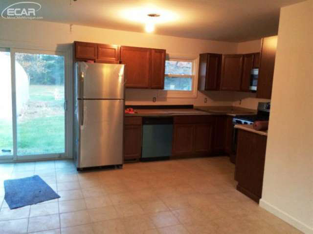 11346 Elms Road Clio, MI 48420 - Photo 4 of 13 20452341-3.JPG