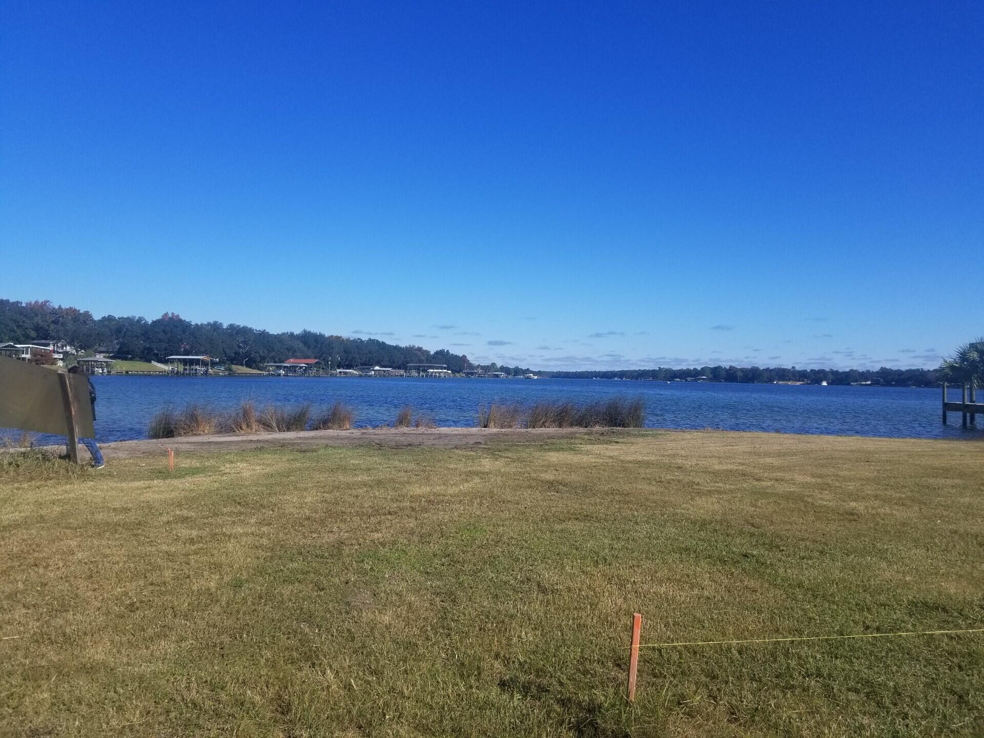 104 Northeast Harris Rd  