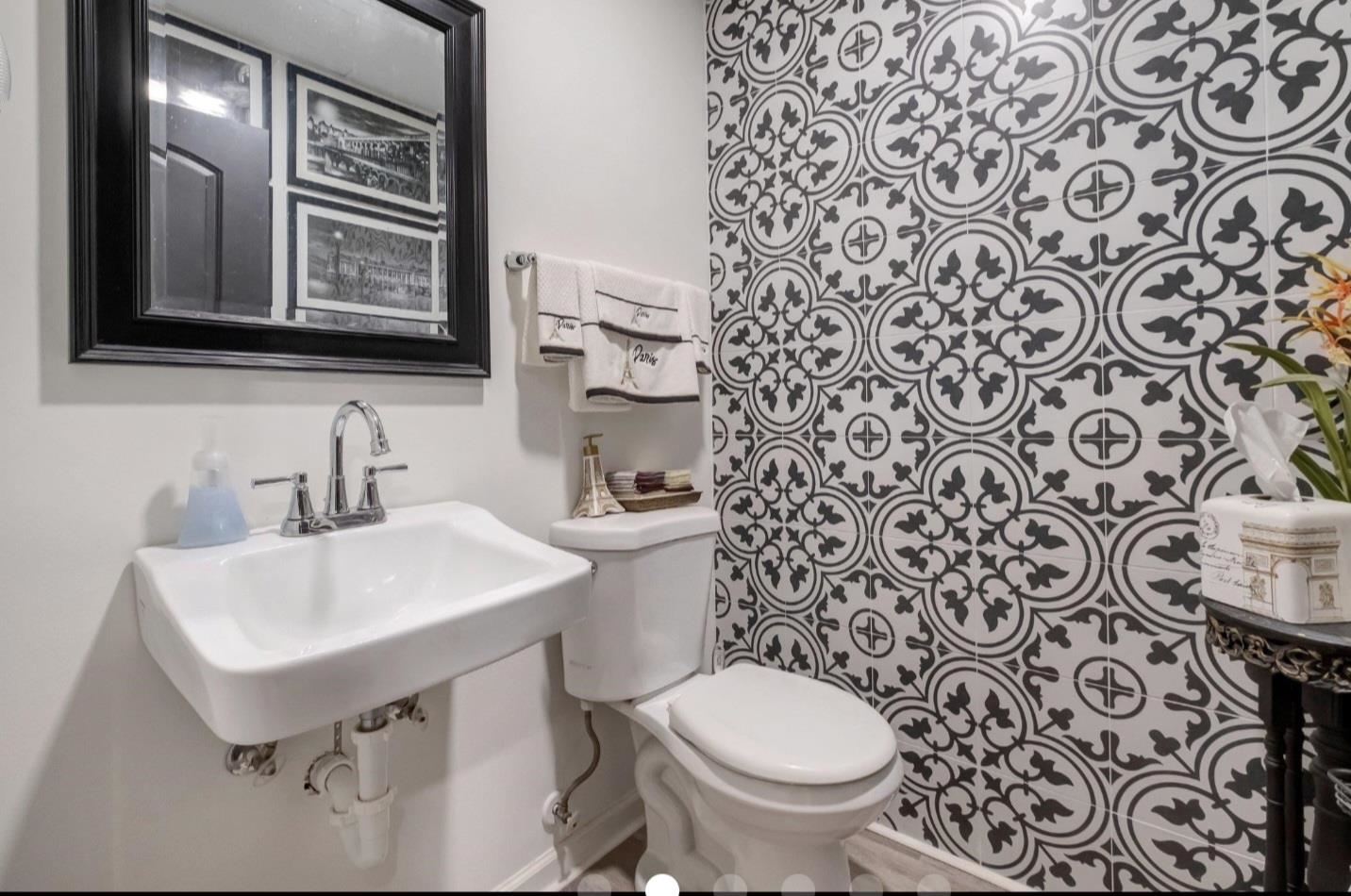 5902 Shady Rest Road Havana, FL 32333 - Photo 2 of 29