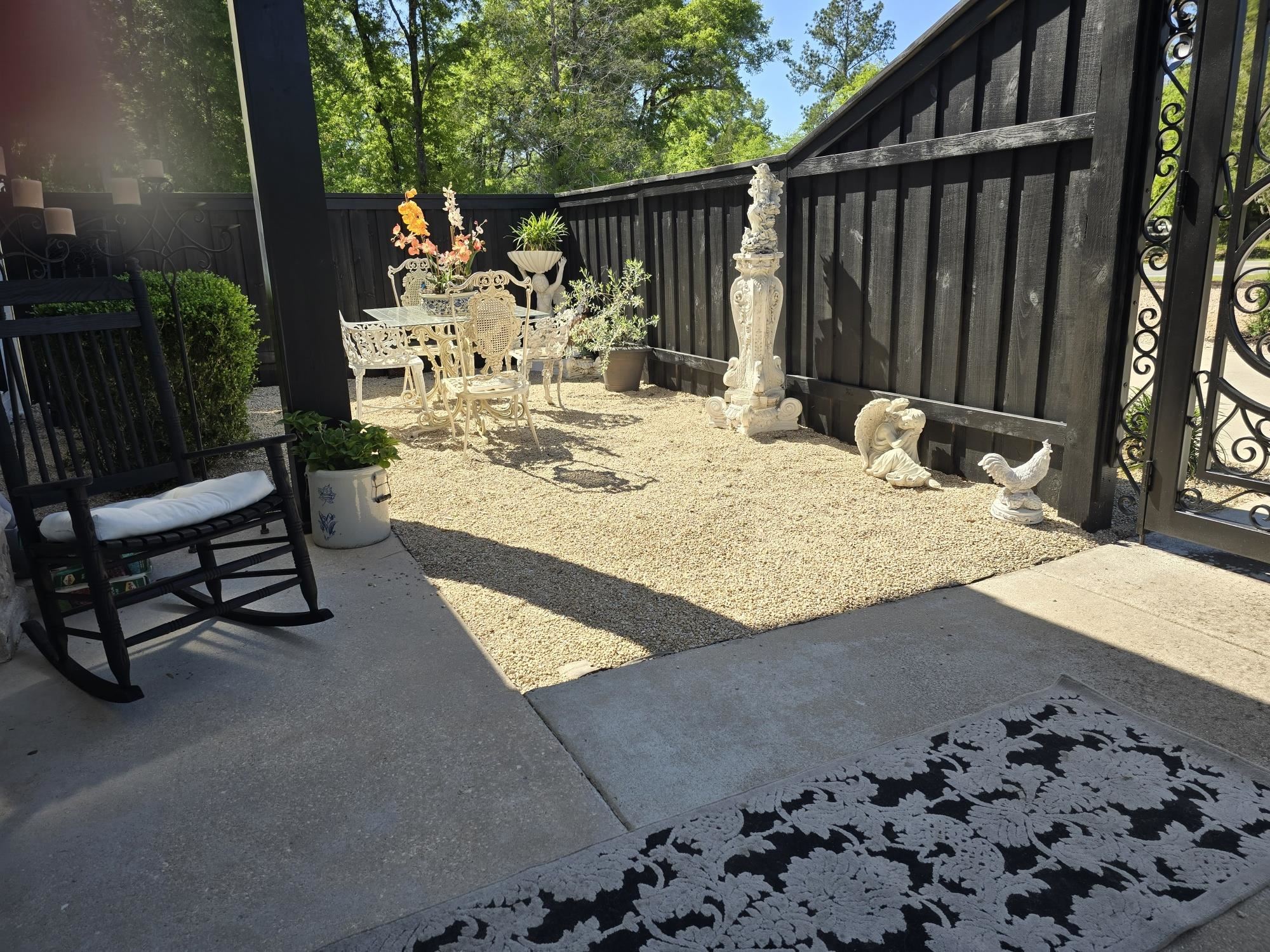 5902 Shady Rest Road Havana, FL 32333 - Photo 3 of 29