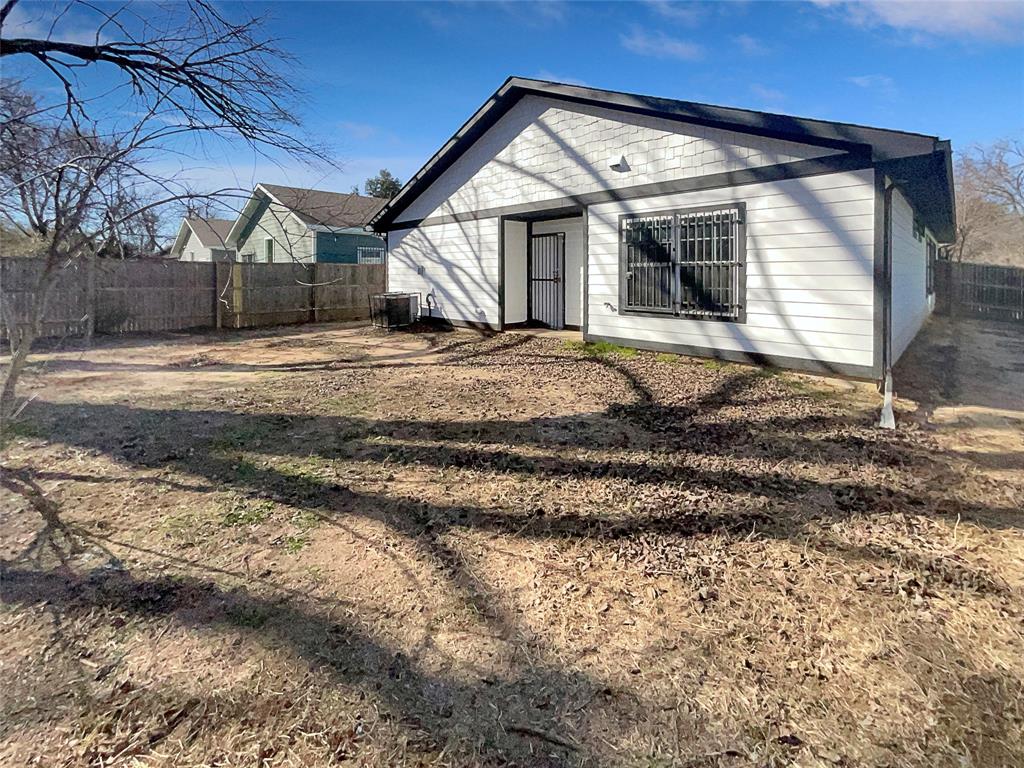 4640 Corregidor Street Dallas, TX 75216 - Photo 17 of 20