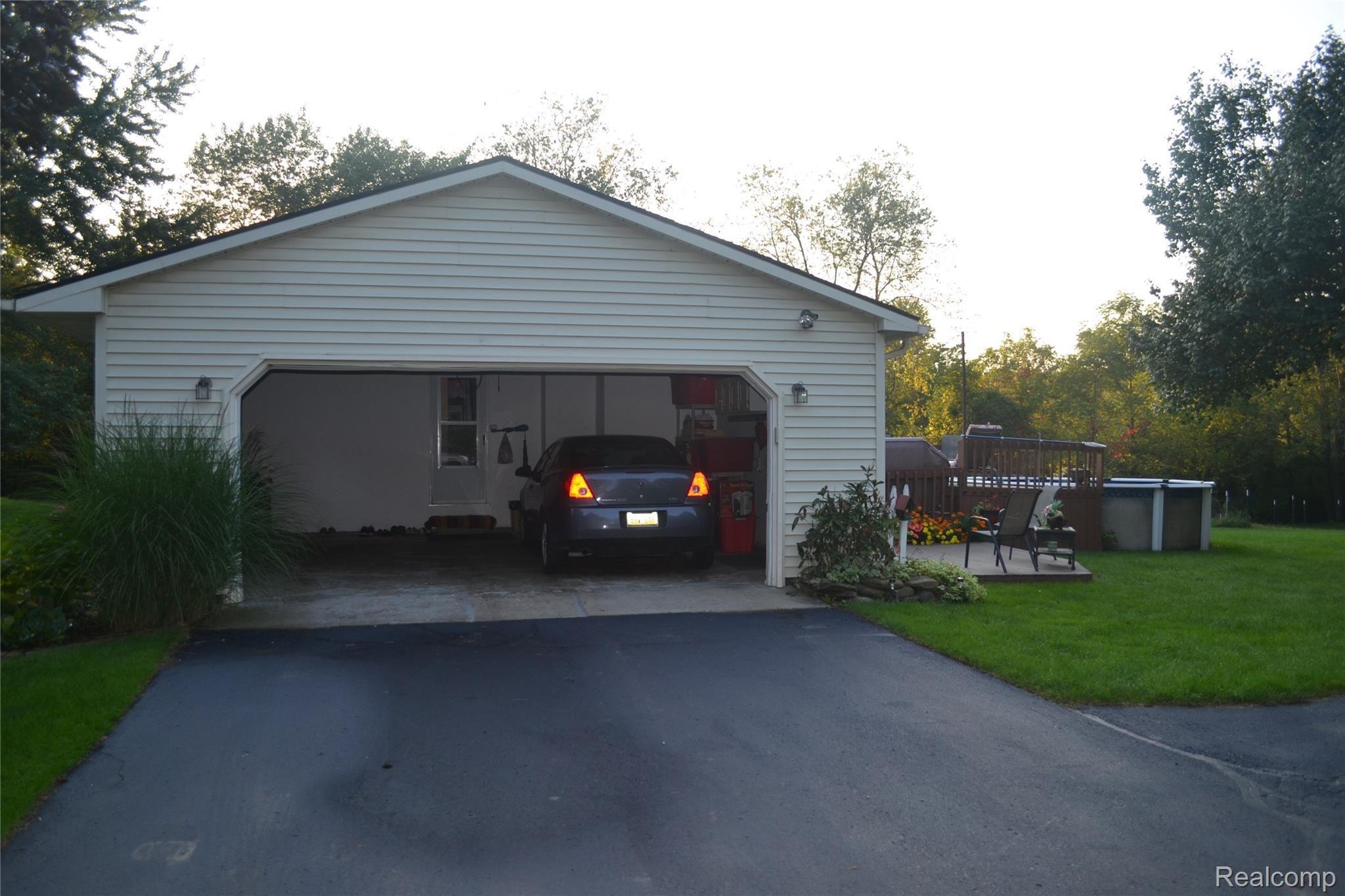 8359 Buckell Lake Road Holly, MI 48442 - Photo 10 of 12 DSC_8307.JPG