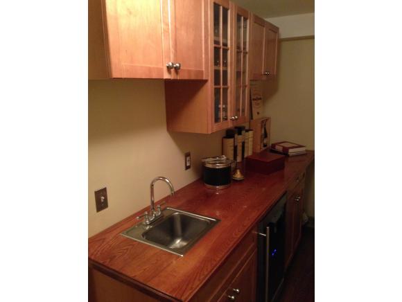 67 Abbey Road, Unit 67 Williston, VT 05495 - Photo 3 of 12