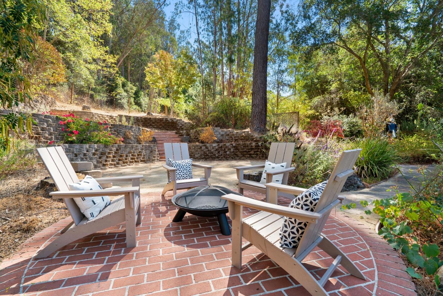 530 Flume Road Aptos, CA 95003 - Photo 55 of 71 Gallery Image 55