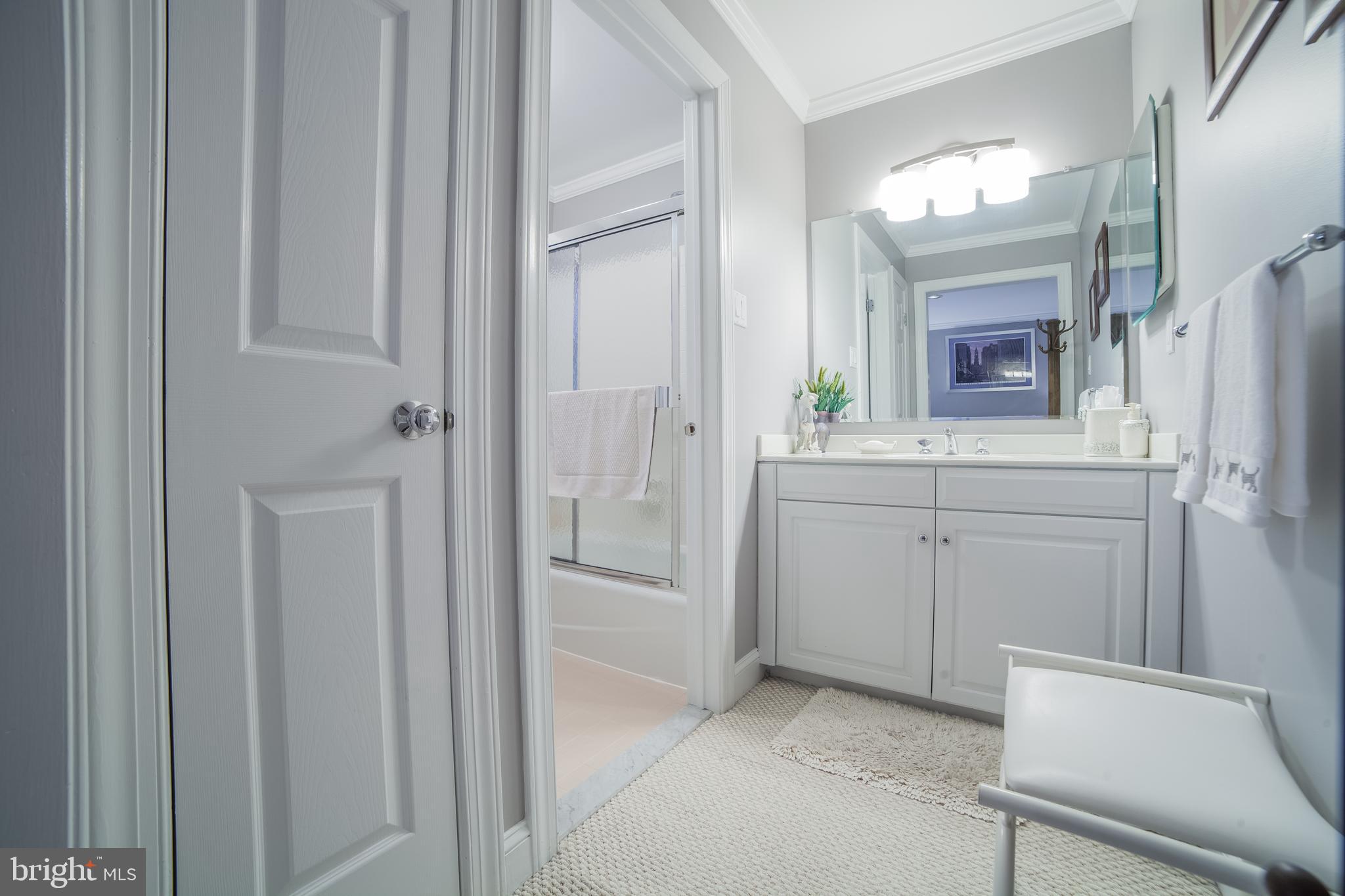 533 North Spring Mill Road Villanova, PA 19085 - Photo 24 of 40 Bedroom 3 ensuite