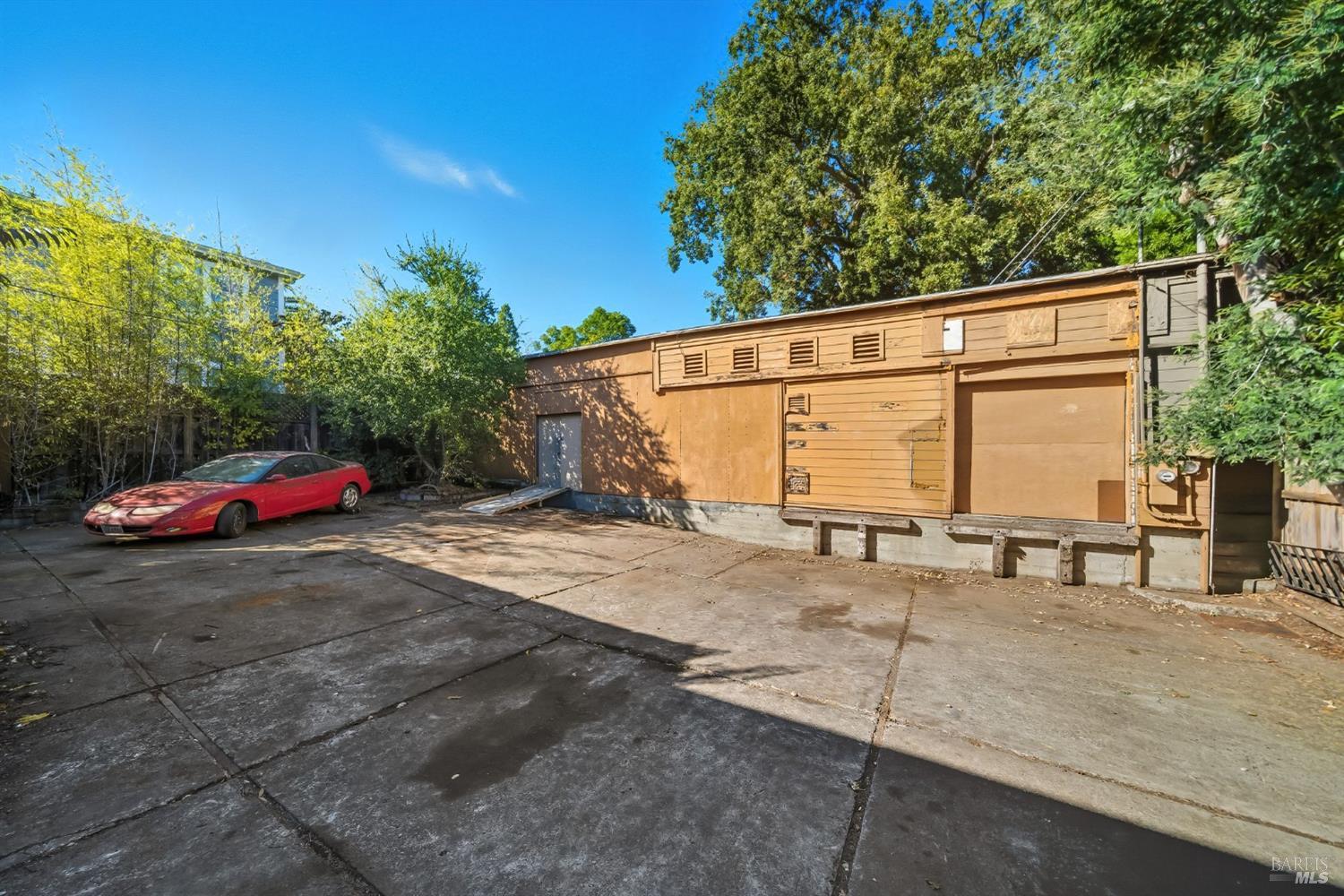 226 Bayview Street San Rafael, CA 94901 - Photo 3 of 56