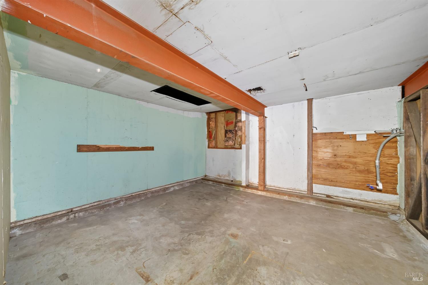 226 Bayview Street San Rafael, CA 94901 - Photo 39 of 57 a view of an empty room with a window