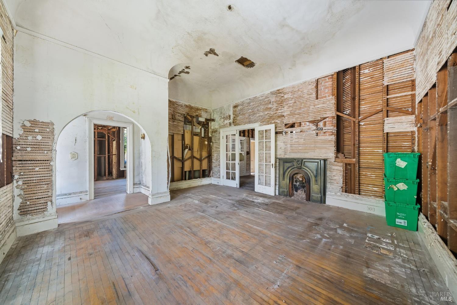 226 Bayview Street San Rafael, CA 94901 - Photo 7 of 57 a view of empty room with fireplace and fan