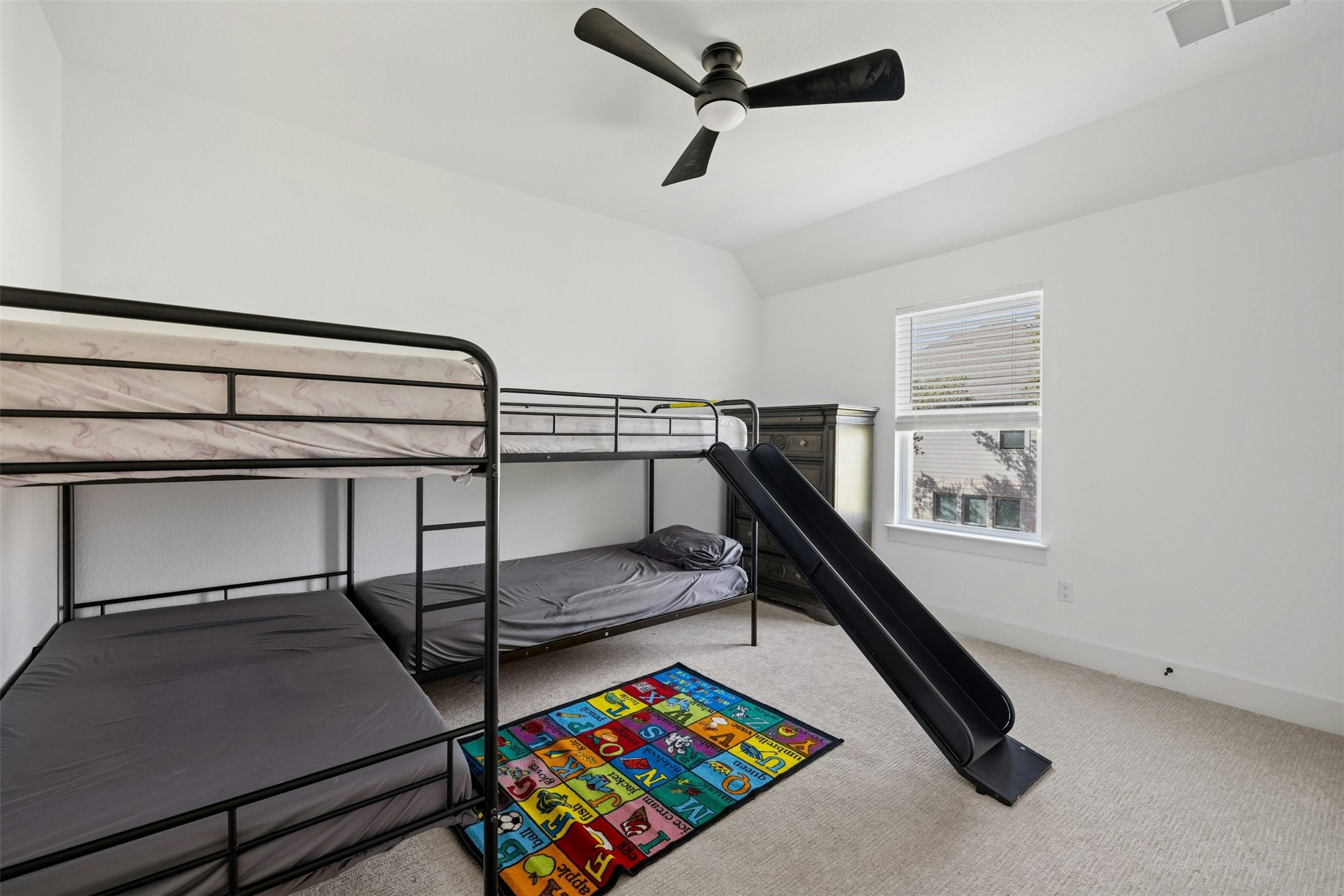 172 Shady Hl Loop Liberty Hill, TX 78642 - Photo 20 of 30 a bedroom with bunk bed