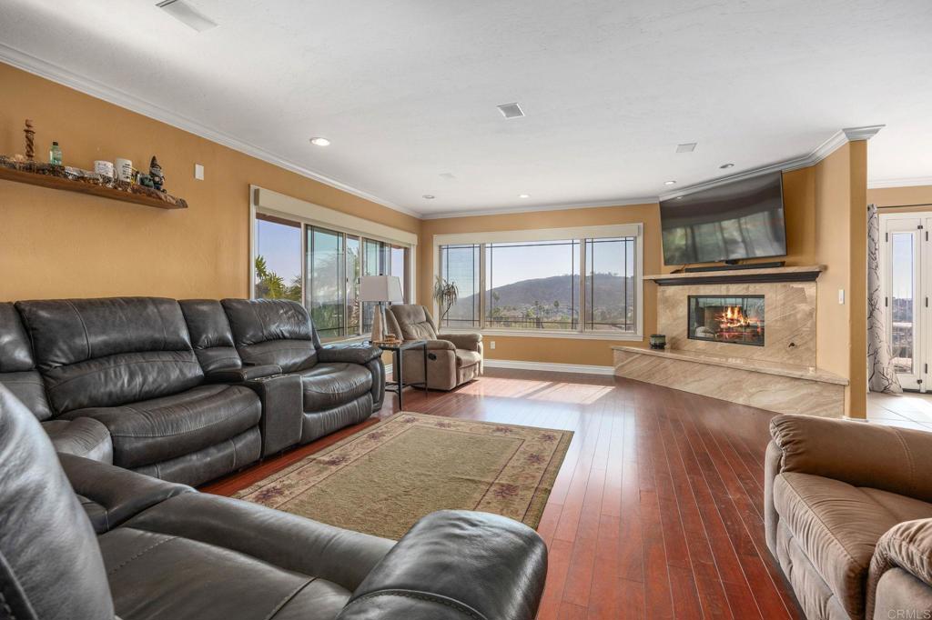 8618 Sky Rim Drive Lakeside, CA 92040 - Photo 4 of 69