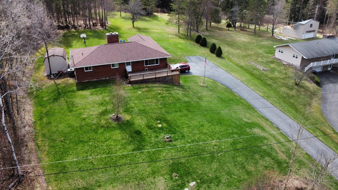 32 Sherder Road Endicott, NY 13760 - Photo 34 of 35 Gallery Image 34