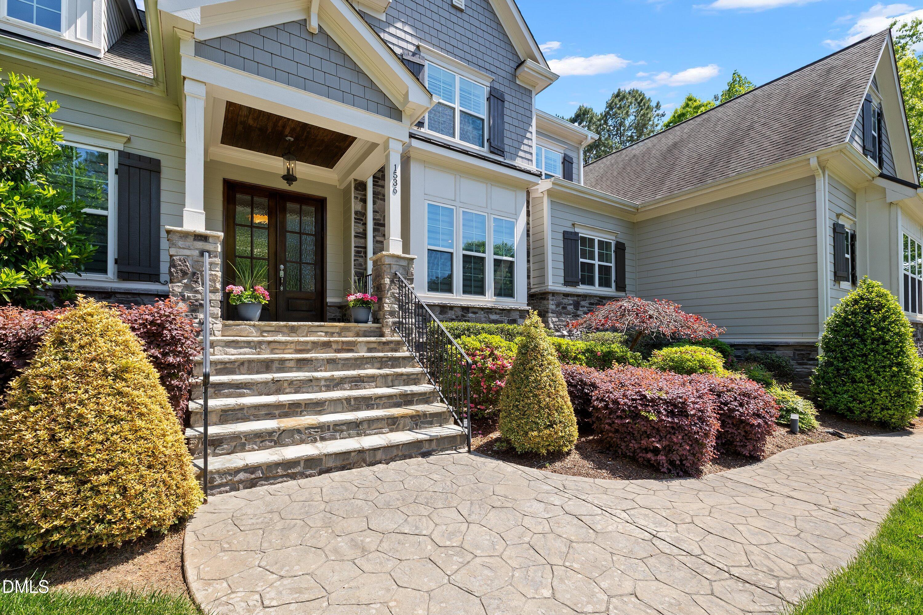 1536 Rock Dove Way Raleigh, NC 27614 - Photo 5 of 100 004-1536 Rock Dove_1913