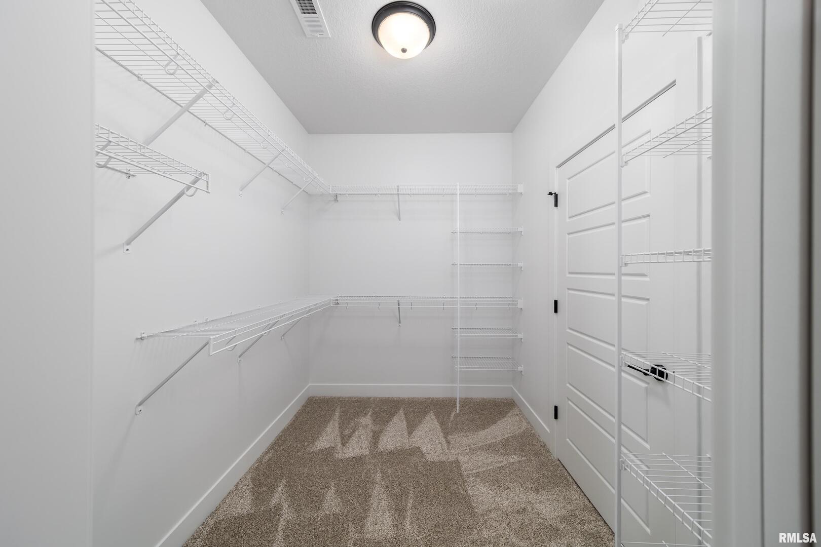 361 Donahue Street Eldridge, IA 52748 - Photo 17 of 28