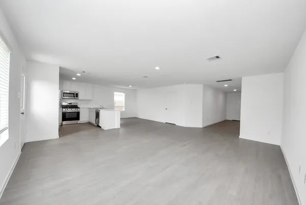 $2,200 | 1134 Blue Stone Drive, Beasley, TX 77417