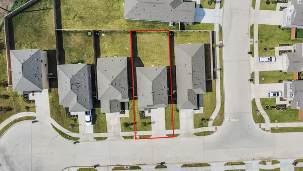 $2,200 | 1134 Blue Stone Drive, Beasley, TX 77417