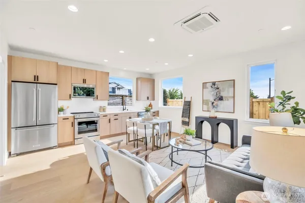 $688,000 | 6408 Fauntleroy Way Southwest, Seattle, WA 98136