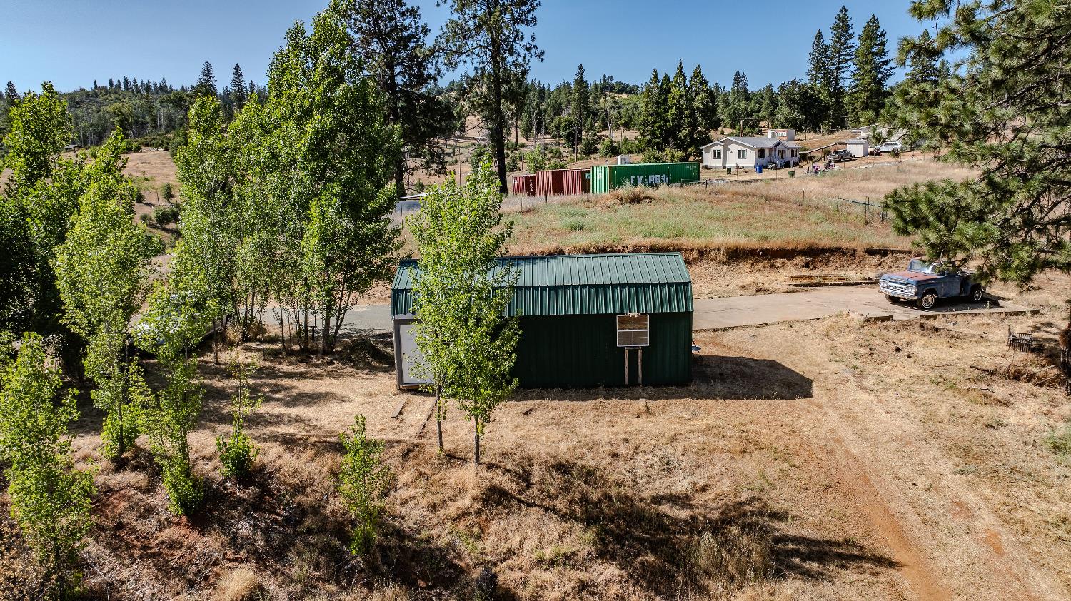 8133 Old Emigrant Trail East Mountain Ranch, CA 95246 - Photo 34 of 42