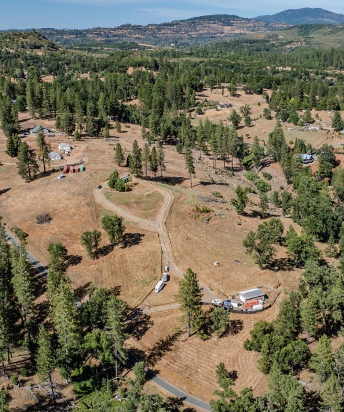 8133 Old Emigrant Trail East Mountain Ranch, CA 95246 - Photo 6 of 42